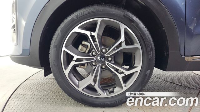 Kia Sportage The Bold Gasoline Inteligent 2019 — фото 5