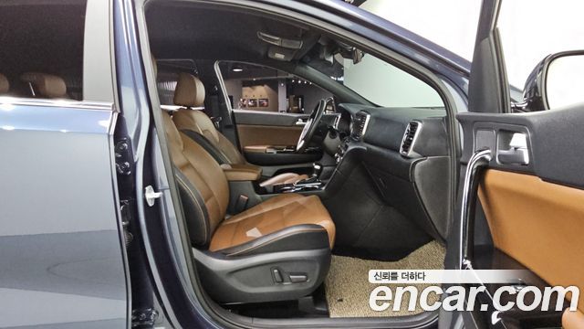 Kia Sportage The Bold Gasoline Inteligent 2019 — фото 11