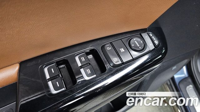 Kia Sportage The Bold Gasoline Inteligent 2019 — фото 13