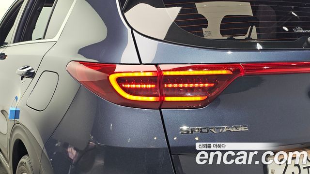 Kia Sportage The Bold Gasoline Inteligent 2019 — фото 23