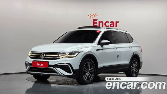Volkswagen Tiguan Allspace 2.0 TSI Prestige 2022 — фото 1