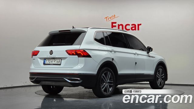 Volkswagen Tiguan Allspace 2.0 TSI Prestige 2022 — фото 2