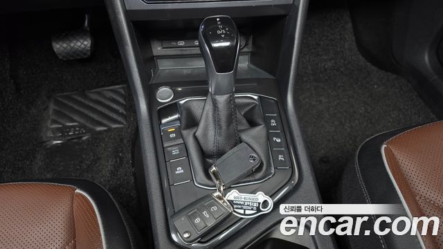 Volkswagen Tiguan Allspace 2.0 TSI Prestige 2022 — фото 9