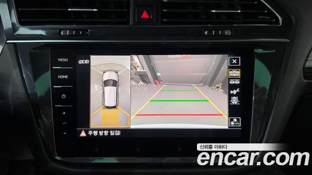 Volkswagen Tiguan Allspace 2.0 TSI Prestige 2022 — фото 30