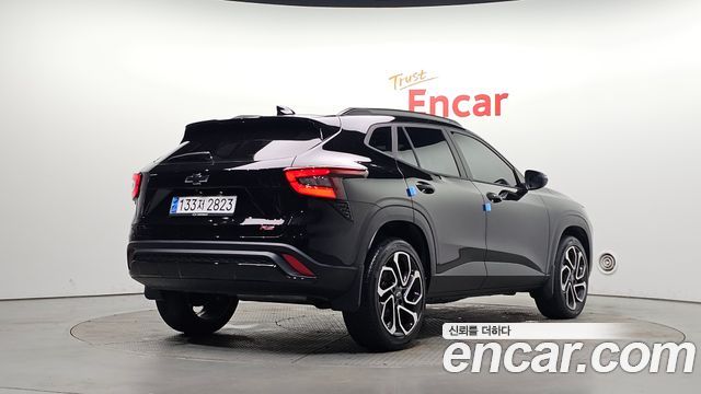 Chevrolet Trax Crossover 1.2 RS Plus 2024 — фото 2
