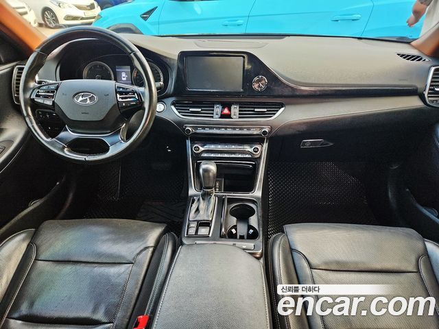 Hyundai Grandeur (IG) 3.0 LPI Taxi VIP PAG 2019 — фото 6