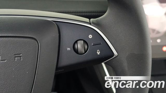 Tesla Model Y Long Range AWD 2025 — фото 15