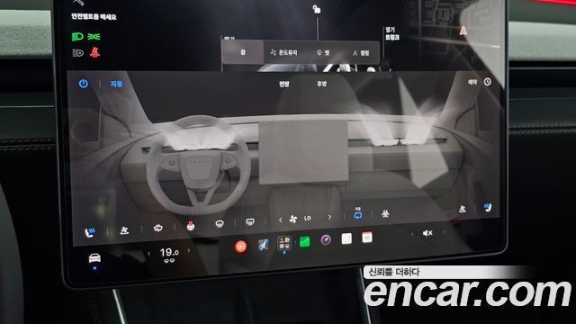 Tesla Model Y Long Range AWD 2025 — фото 19