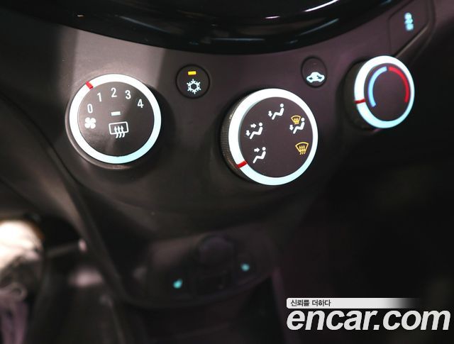 Chevrolet Spark City POP Edition 2015 — фото 16