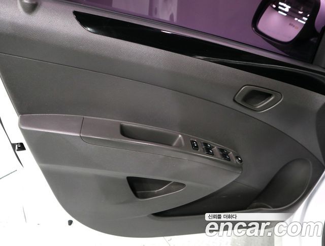 Chevrolet Spark City POP Edition 2015 — фото 21