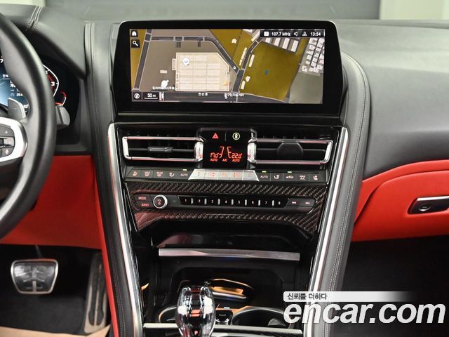 BMW 8 Series (G15) M850i xDrive Coupe 2022 — фото 19