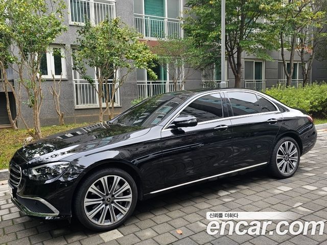 Mercedes-Benz E-Class (W213) E300e 4MATIC Exclusive