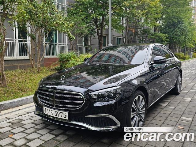 Mercedes-Benz E-Class (W213) E300e 4MATIC Exclusive 2023 — фото 2