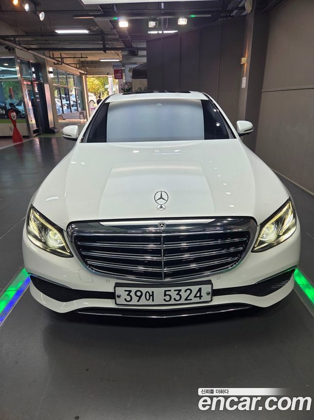 Mercedes-Benz E-Class (W213) E220d 4MATIC Exclusive 2019 — фото 3