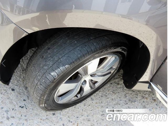 Peugeot 2008 1.6 e-HDi Feline L 2015 — фото 24