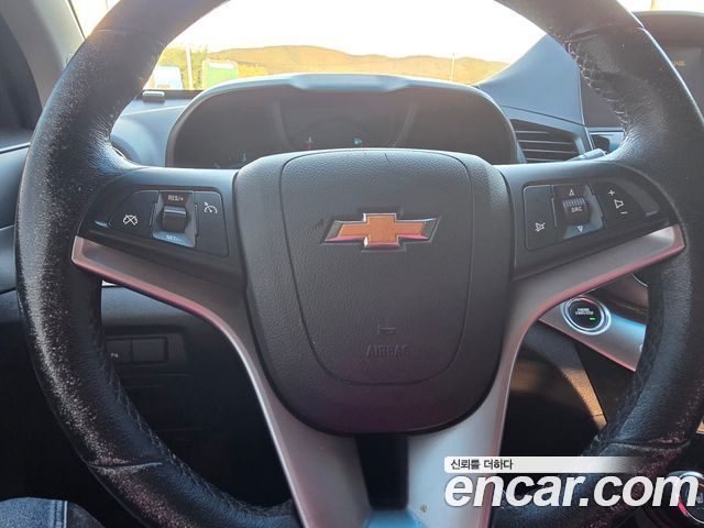 Chevrolet Orlando 1.6 Diesel LTZ Safety 2016 — фото 17