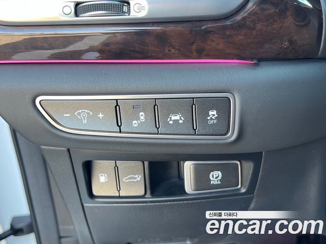 Genesis EQ900 3.8 GDI AWD Premium Luxury 2016 — фото 22