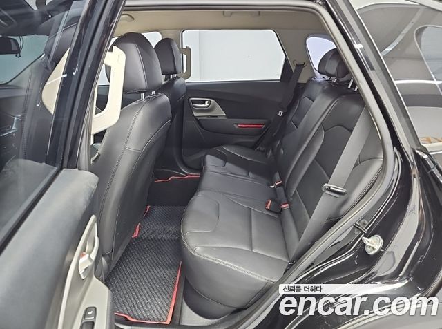 Kia Niro Plus Air 2023 — фото 16