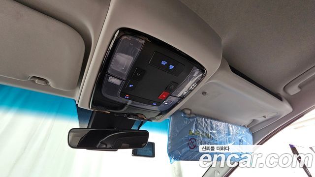 Hyundai Staria Cargo 3-Seater Modern 2022 — фото 23