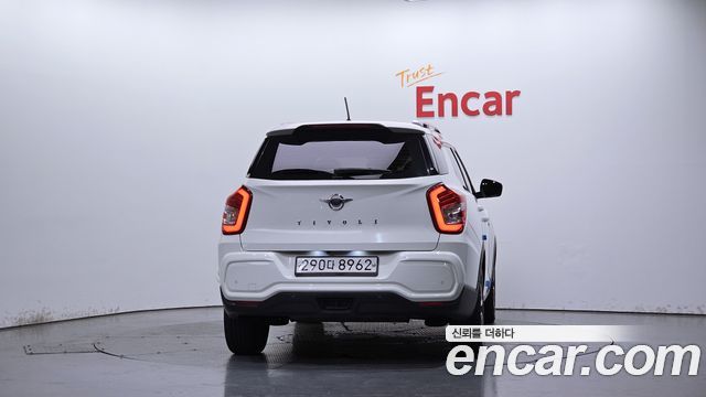 KG Mobility (SsangYong) Tivoli Air 1.5 A3 2WD 2021 — фото 4