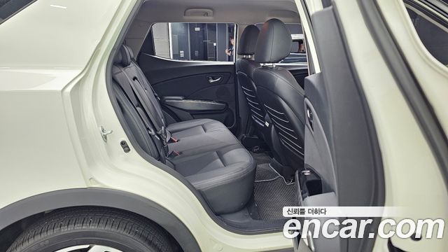 KG Mobility (SsangYong) Tivoli Air 1.5 A3 2WD 2021 — фото 12
