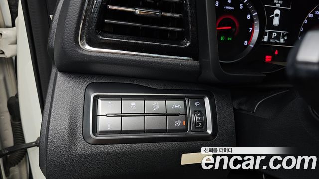 KG Mobility (SsangYong) Tivoli Air 1.5 A3 2WD 2021 — фото 16
