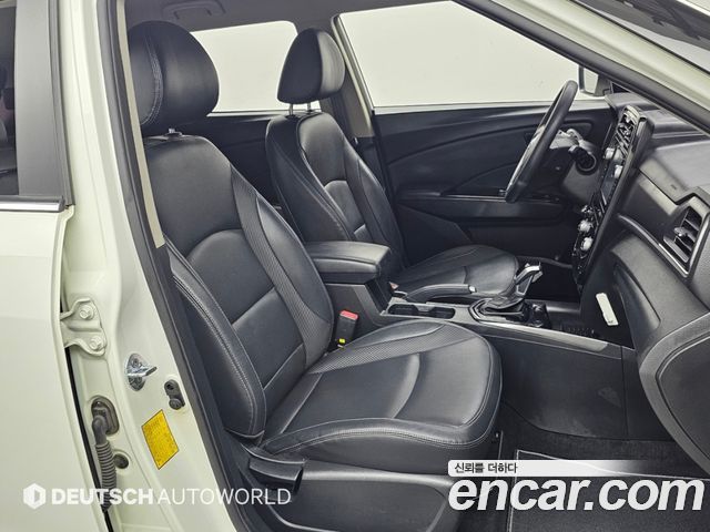 KG Mobility (SsangYong) Very New Tivoli Diesel 1.6 2WD V1 2021 — фото 10