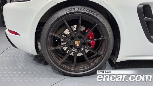 Porsche 718 Cayman 4.0 GTS 2023 — фото 5