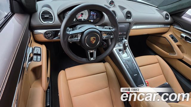 Porsche 718 Cayman 4.0 GTS 2023 — фото 7