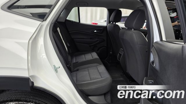 Chevrolet Trax Crossover 1.2 LS 2024 — фото 12