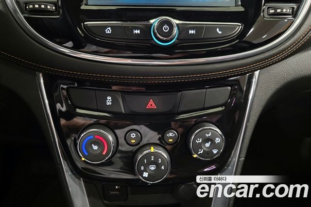 Chevrolet Trax 1.6 Diesel Premier 2018 — фото 18