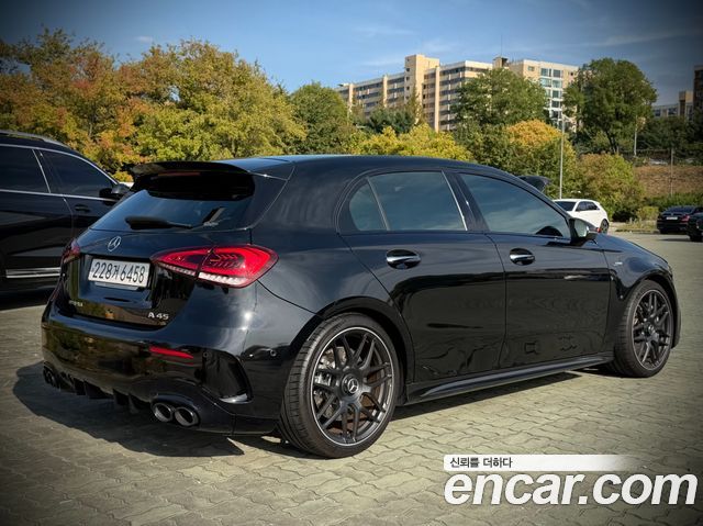 Mercedes-Benz A-Class (W177) AMG A45 4MAITC+ Hatchback 2023 — фото 4