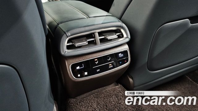 Genesis G80 (RG3) Gasoline 3.5 Turbo AWD 2021 — фото 36