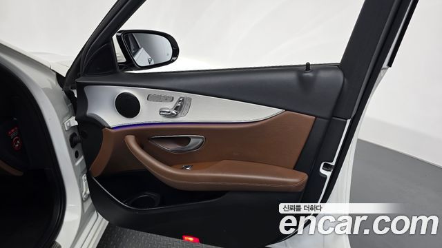 Mercedes-Benz E-Class (W213) E250 Avantgarde 2021 — фото 24