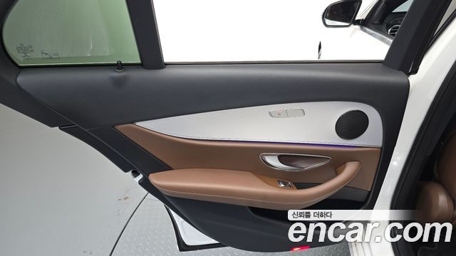 Mercedes-Benz E-Class (W213) E250 Avantgarde 2021 — фото 25