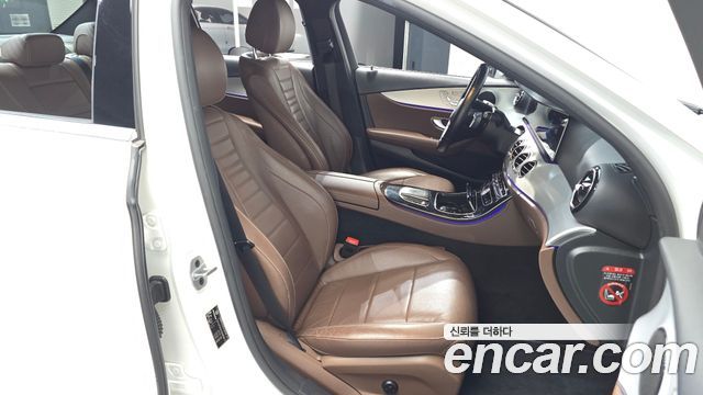 Mercedes-Benz E-Class (W213) E250 Avantgarde 2021 — фото 26