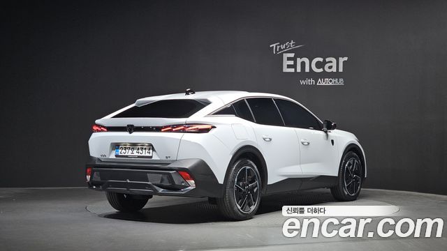 Peugeot 408 1.2 Hybrid GT 2025 — фото 2