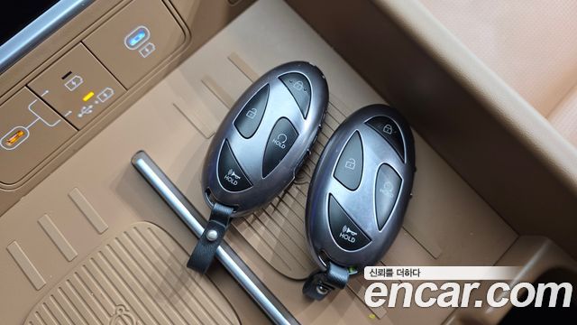 Hyundai Santa Fe (MX5) Gasoline 2.5T 2WD Prestige Plus 2025 — фото 36