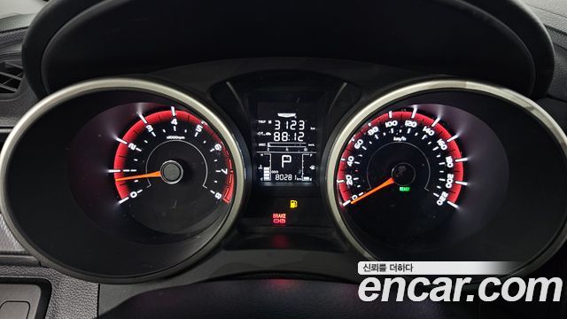 KG Mobility (SsangYong) Tivoli Air 1.6 IX 2WD 2018 — фото 8