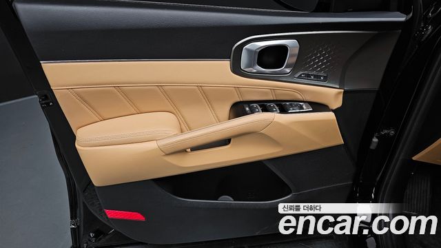Kia Sorento (IV) HEV 1.6 4WD Gravity 2022 — фото 24