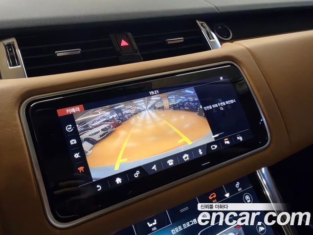 Land Rover Range Rover Sport (II) 3.0 SDV6 HSE Dynamic 2018 — фото 18