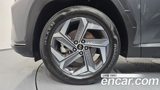 Hyundai Tucson (NX4) Gasoline 1.6 Turbo 4WD Premium 2021 — фото 5
