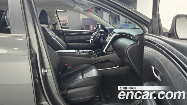 Hyundai Tucson (NX4) Gasoline 1.6 Turbo 4WD Premium 2021 — фото 26