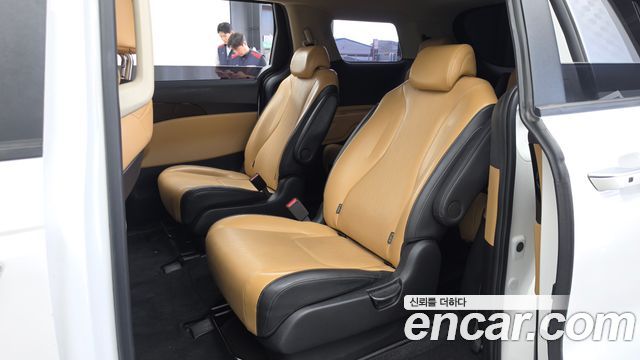 Kia Carnival (IV) Diesel 9-Seater Prestige 2022 — фото 26