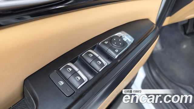 Kia Carnival (IV) Diesel 9-Seater Prestige 2022 — фото 27