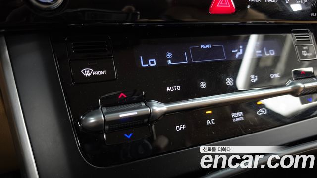 Kia Carnival (IV) Diesel 9-Seater Prestige 2022 — фото 30