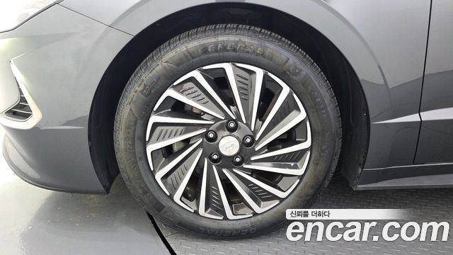 Hyundai Sonata Hybrid (DN8) Premium Family 2021 — фото 5