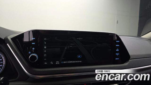 Hyundai Sonata Hybrid (DN8) Premium Family 2021 — фото 14
