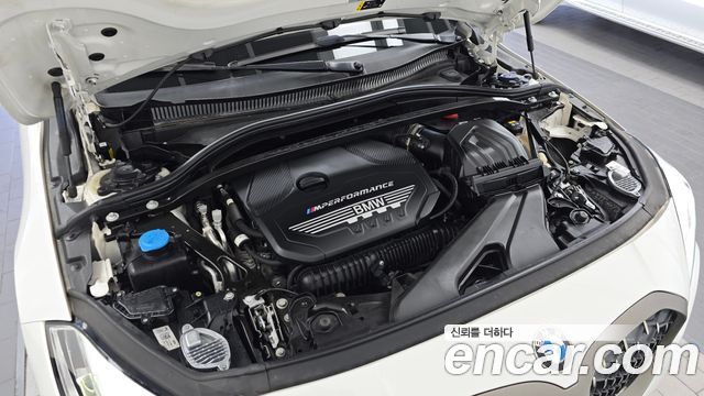 BMW 1 Series (F40) M135i xDrive 2022 — фото 6