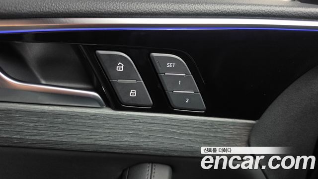 Audi A4 (B9) 40 TDI Quattro Premium 2023 — фото 18